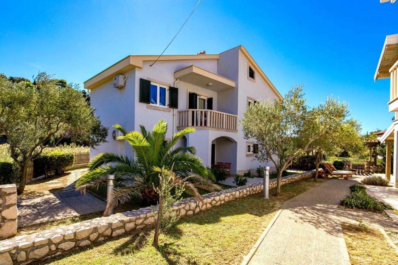 Villas Rab Palit 외부 사진
